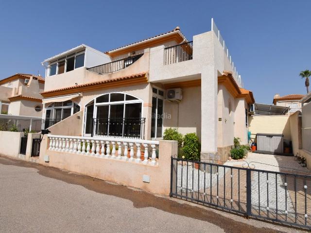 Casa adosada en venta en Orihuela, Playa Flamenca. Casas adosadas.