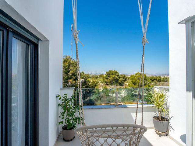 Casa adosada en venta en Orihuela, Villamartín Las Filipinas. Casas adosadas.