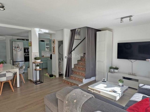 Casa adosada en venta en Orihuela, Villamartín Las Filipinas. Casas adosadas.