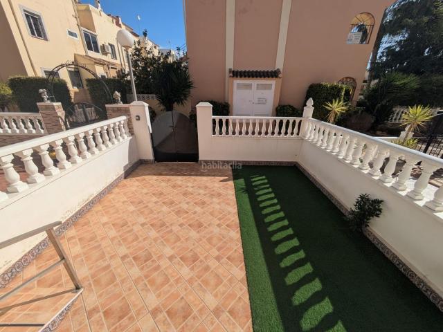 Casa adosada en venta en Orihuela, Zeniamar Horizonte La Campana.. Casas adosadas.