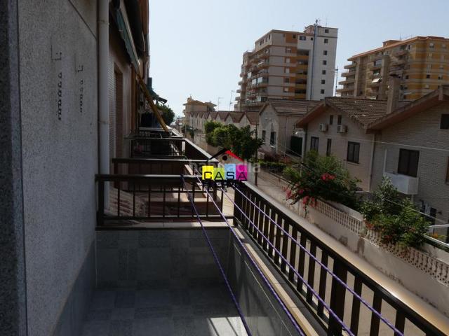 Casa adosada en venta en Oropesa del Mar, Playa Morros de Gos. Adosado en venta en playa Morro de Gos. Casas adosadas Oropesa del.