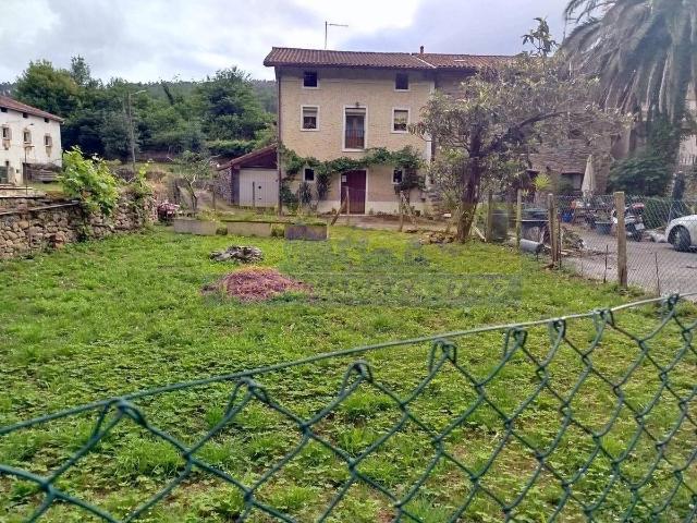 Casa adosada en Venta en Otañes Talledo
