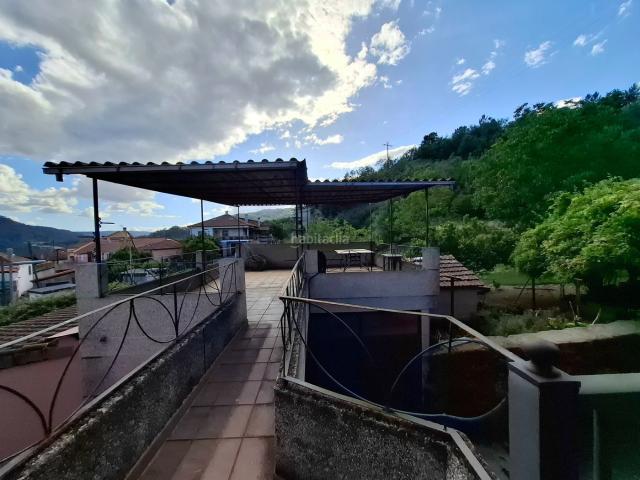 Casa adosada en venta en Ourense, San Rosendo. Casas adosadas.
