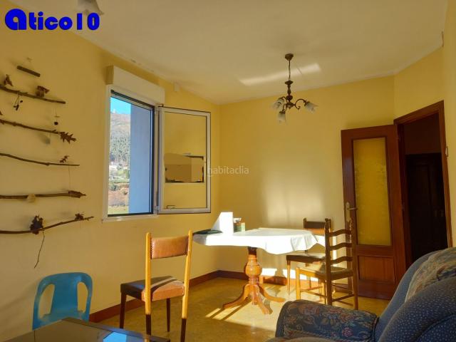 Casa adosada en venta en Oviedo, Parroquias Norte Naranco. CASA PAREADA MUCHAS POSIBILIDADES. Casas adosadas.