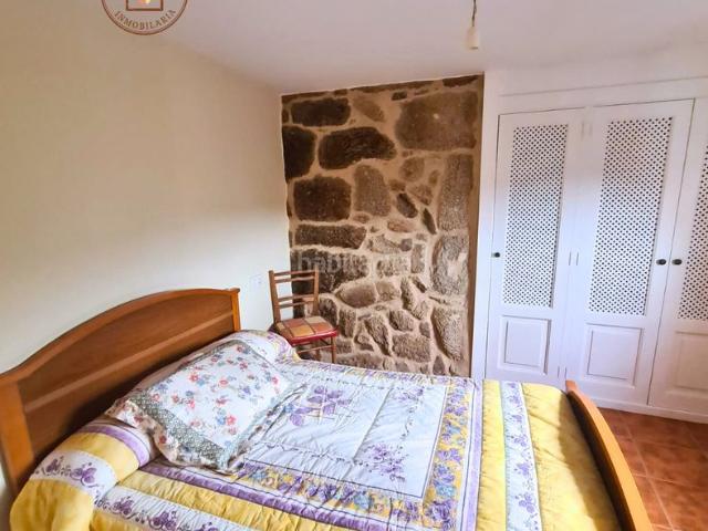 Casa adosada en venta en Lobios. Vivienda de piedra totalmente reformada para entrar a vivir en Requeixo, Lobios. Casas adosadas.