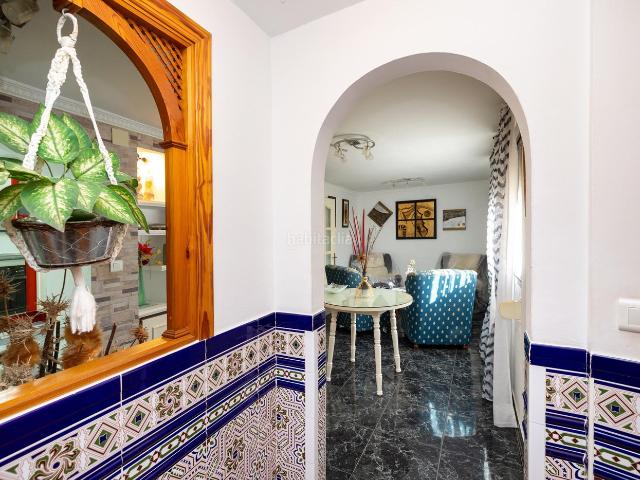 Casa adosada en venta en Loja. Casa en la Alcazaba Loja. Casas adosadas.