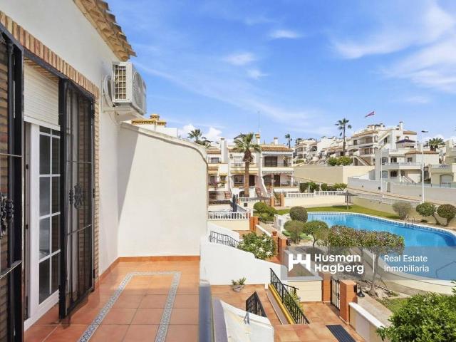 Casa adosada en Venta en Lomas de Cabo Roig Los Dolses