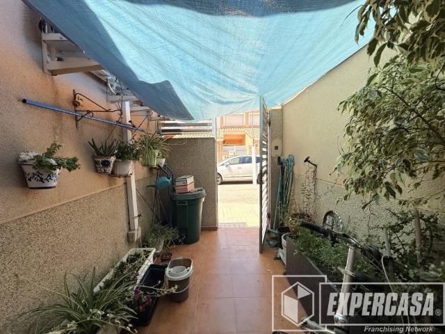 Casa adosada en Venta en Loriguilla