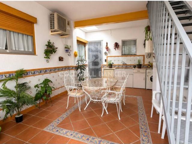 Casa adosada en Venta en Loriguilla