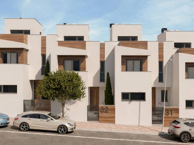Casa adosada en Venta en Los Molinos Villa Blanca
