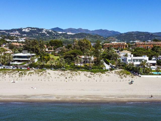 Casa adosada en Venta en Los Monteros