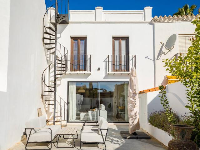 Casa adosada en Venta en Los Naranjos