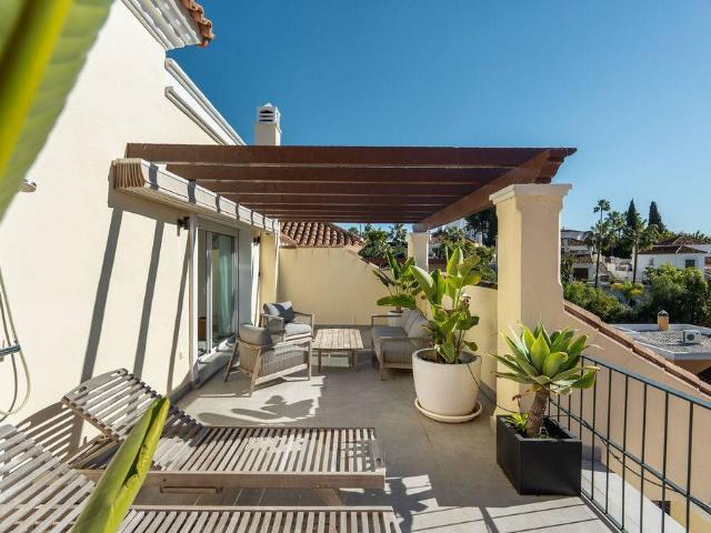 Casa adosada en Venta en Los Naranjos