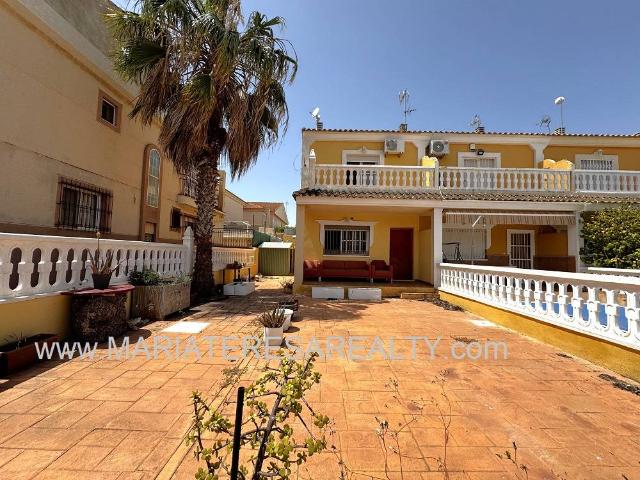 Casa adosada en Venta en Los Narejos Punta Calera