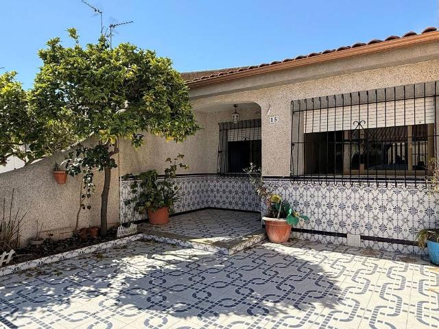 Casa adosada en Venta en Los Narejos Punta Calera