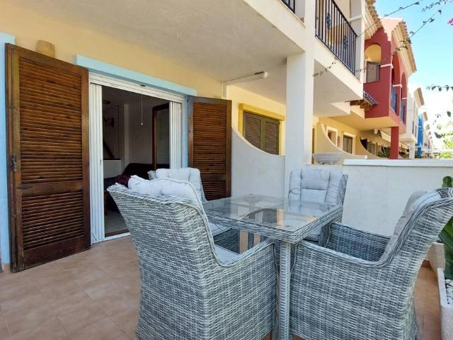 Casa adosada en Venta en Los Narejos Punta Calera