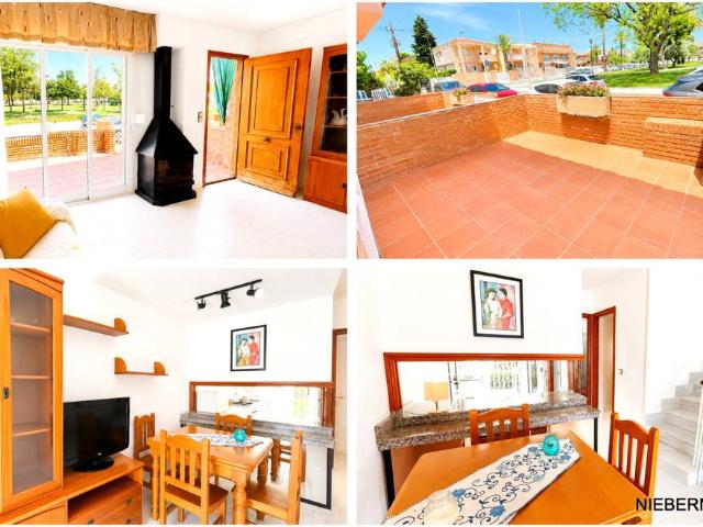 Casa adosada en Venta en Los Narejos Punta Calera