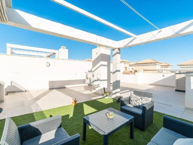 Casa adosada en Venta en Los Almendros