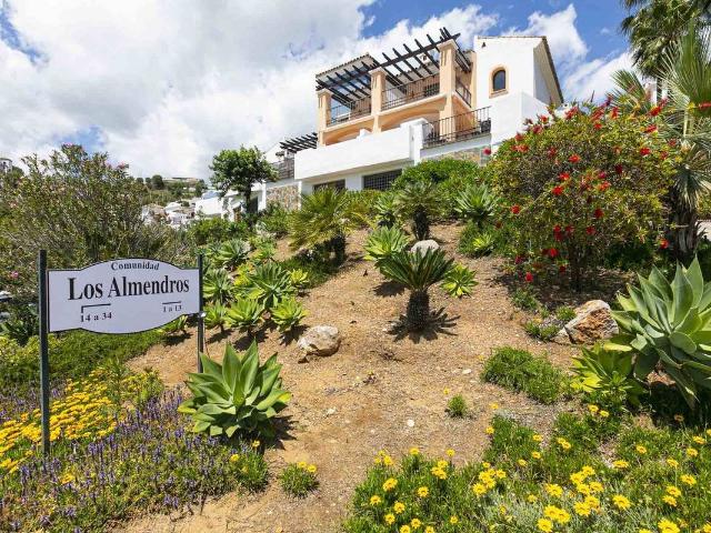 Casa adosada en Venta en Los Arqueros Puerto del Almendro