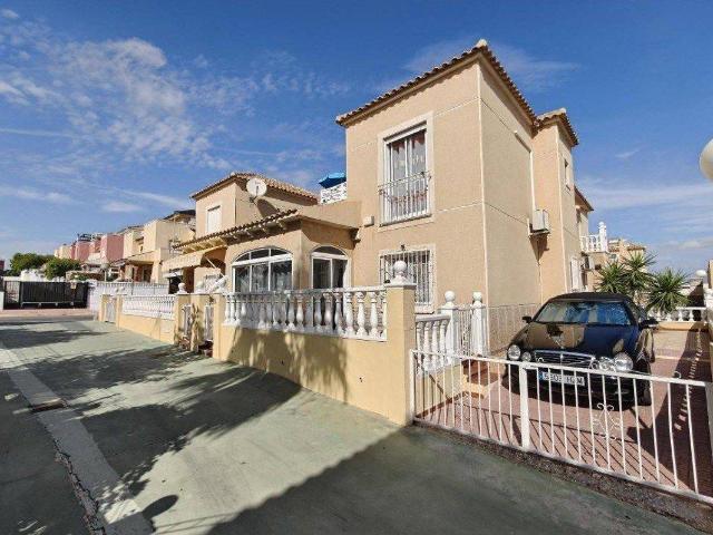 Casa adosada en Venta en Los Balcones Los Altos