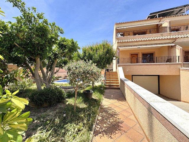 Casa adosada en Venta en Los Balcones Los Altos