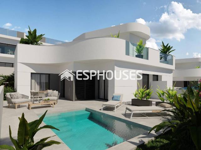 Casa adosada en Venta en Los Balcones Los Altos