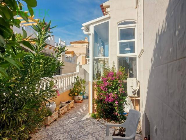 Casa adosada en Venta en Los Balcones Los Altos