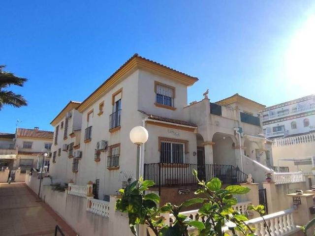 Casa adosada en Venta en Los Balcones y los Altos