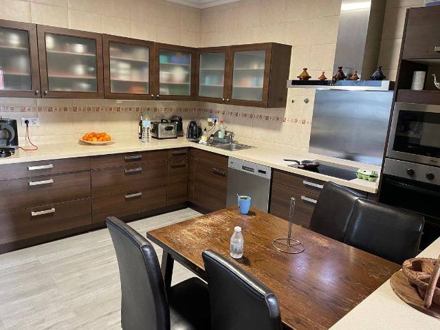 Casa adosada en Venta en Los Barrios