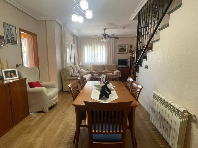 Casa adosada en Venta en Los Dolores