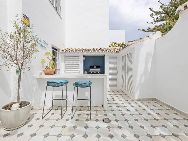 Casa adosada en Venta en Los Jardines de Marbella La Ermita