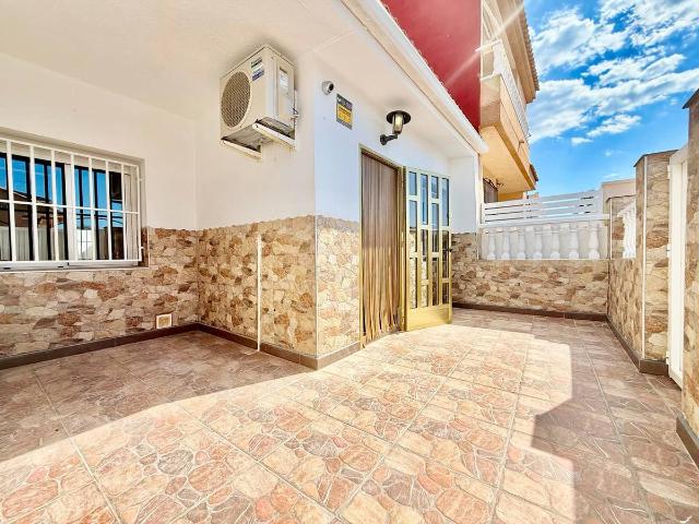 Casa adosada en Venta en Los Peñascos El Salero Los Imbernones