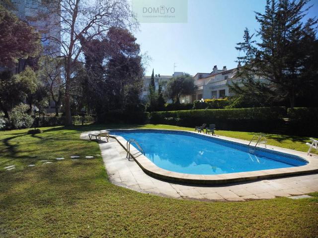 Casa adosada en Venta en Los Pinos Politur