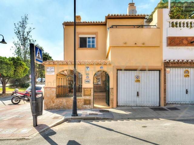 Casa adosada en Venta en Los Rios