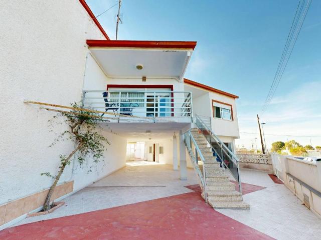 Casa adosada en Venta en Los Urrutias
