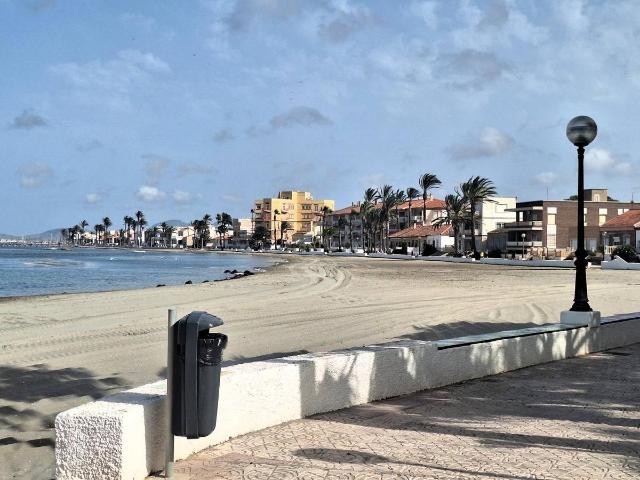 Casa adosada en Venta en Los Urrutias