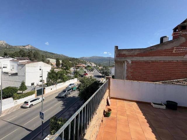 Casa adosada en Venta en Los Villares