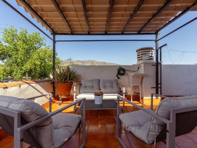 Casa adosada en Venta en La Colina