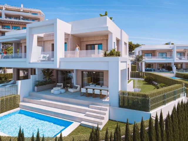 Casa adosada en Venta en La Concha Resina Golf