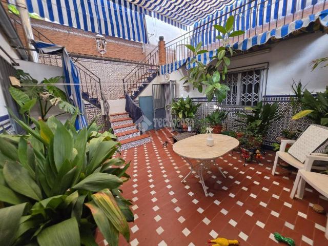 Casa adosada en Venta en La Carolina