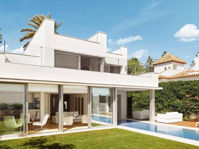 Casa adosada en Venta en La Carolina Guadalpín