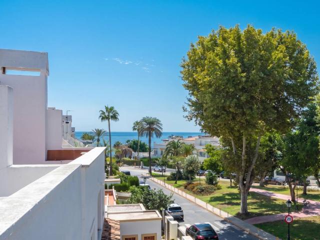 Casa adosada en Venta en La Carolina Guadalpín