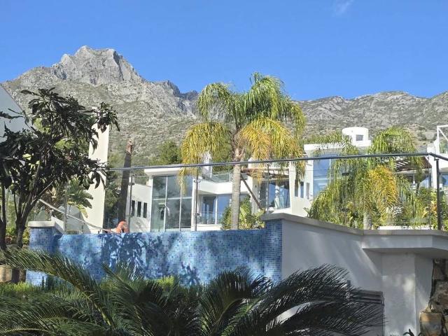 Casa adosada en Venta en La Carolina Guadalpín