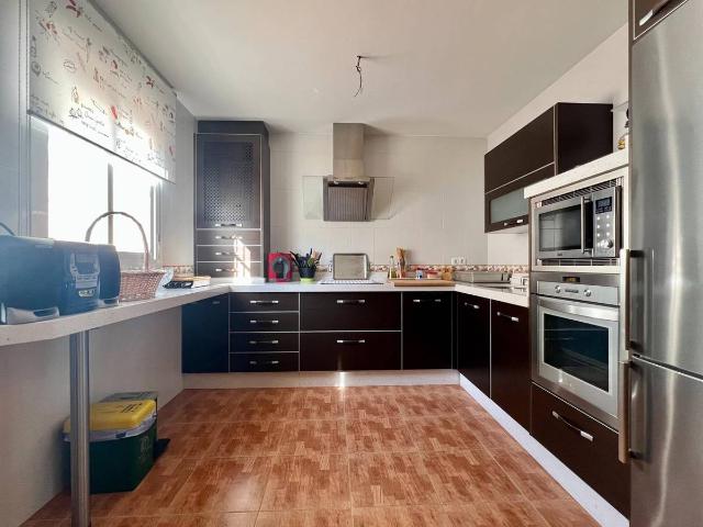 Casa adosada en Venta en La Carlota