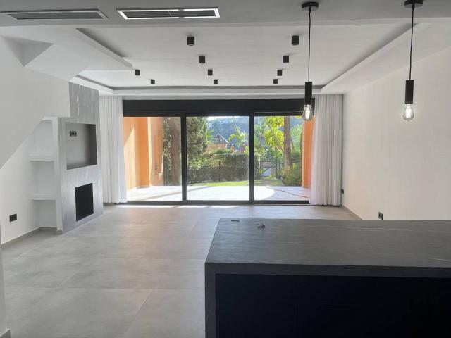 Casa adosada en Venta en La Alquería