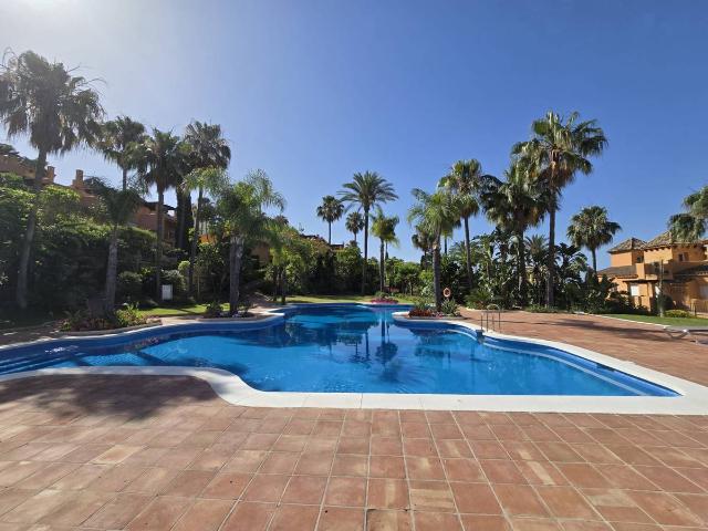 Casa adosada en Venta en La Alquería