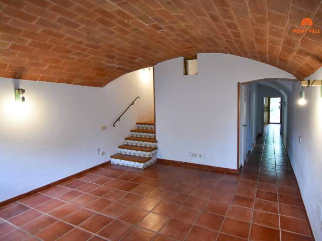Casa adosada en Venta en La Bisbal d'Empordà