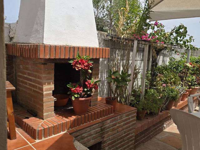 Casa adosada en Venta en La Granja La Colina Los Pastores
