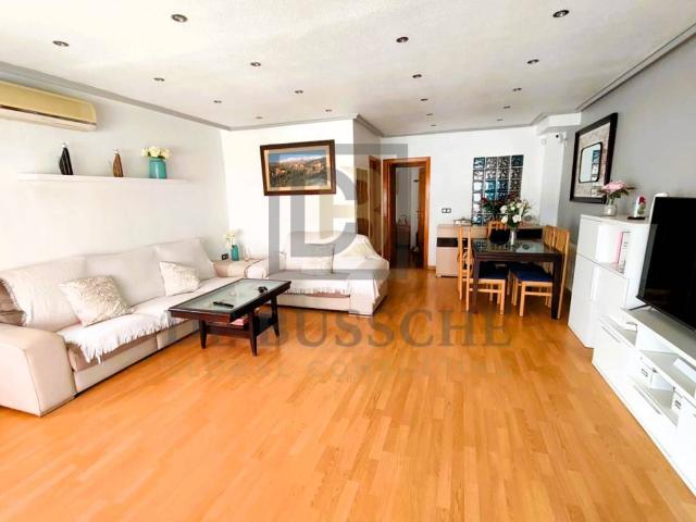 Casa adosada en Venta en La Florida