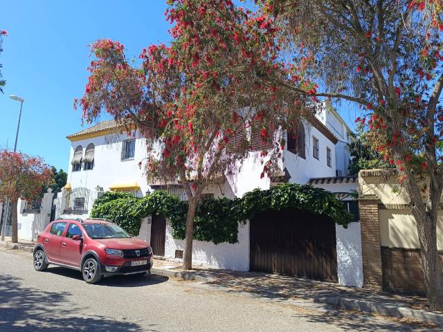 Casa adosada en Venta en La Jara